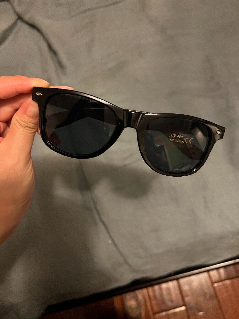 28 pairs of Adult 70s Retro Sunglasses